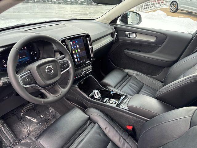 used 2023 Volvo XC40 car, priced at $28,788