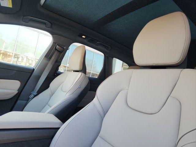 new 2026 Volvo XC60 car, priced at $58,505