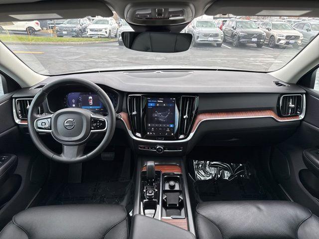used 2024 Volvo V60 Cross Country car, priced at $39,500