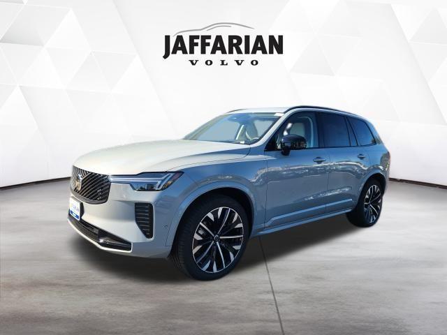new 2026 Volvo XC90 car, priced at $78,250