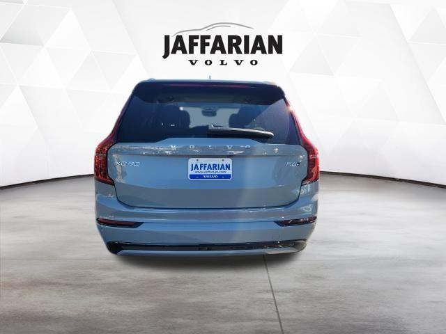 new 2026 Volvo XC90 car, priced at $78,250