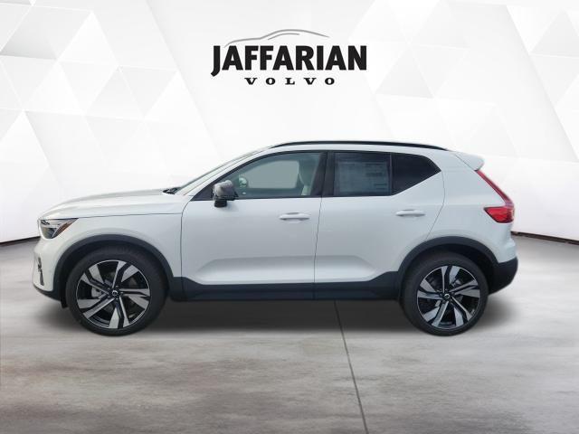 new 2026 Volvo XC40 car, priced at $54,200