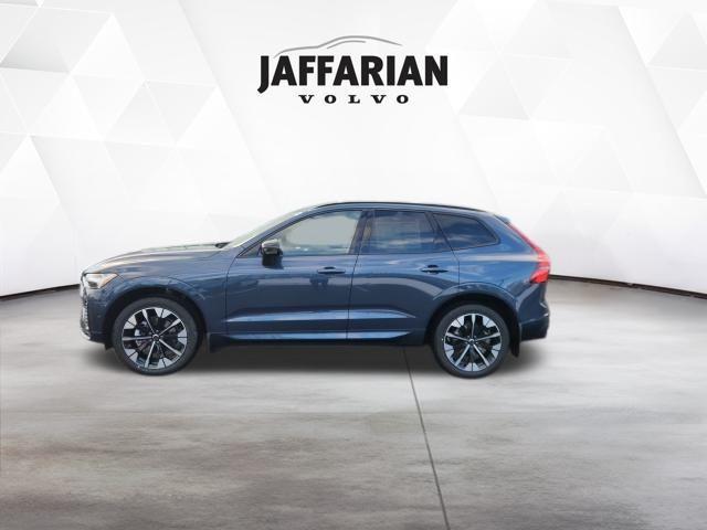 new 2026 Volvo XC60 car, priced at $63,055
