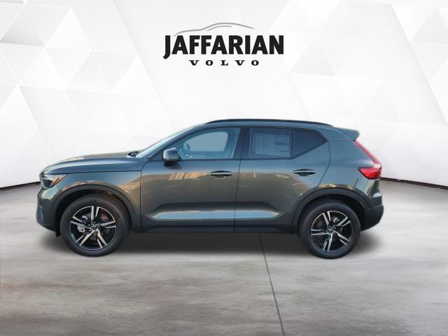 new 2026 Volvo XC40 car, priced at $47,200