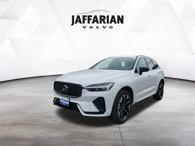 new 2026 Volvo XC60 Plug-In Hybrid car, priced at $69,285