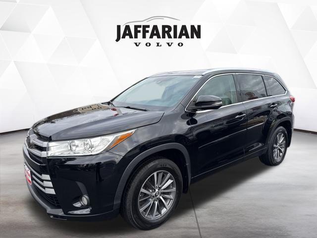 used 2017 Toyota Highlander car, priced at $19,688