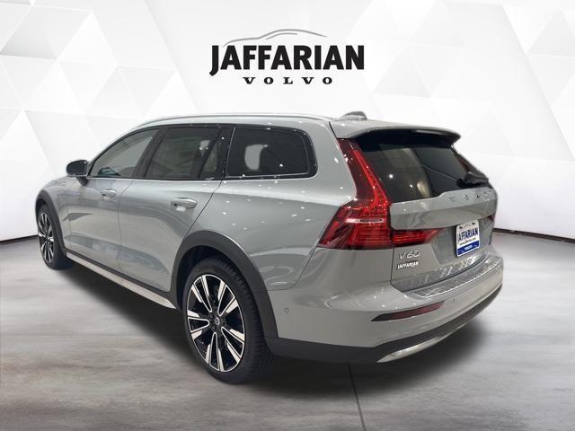 new 2026 Volvo V60 Cross Country car, priced at $63,750