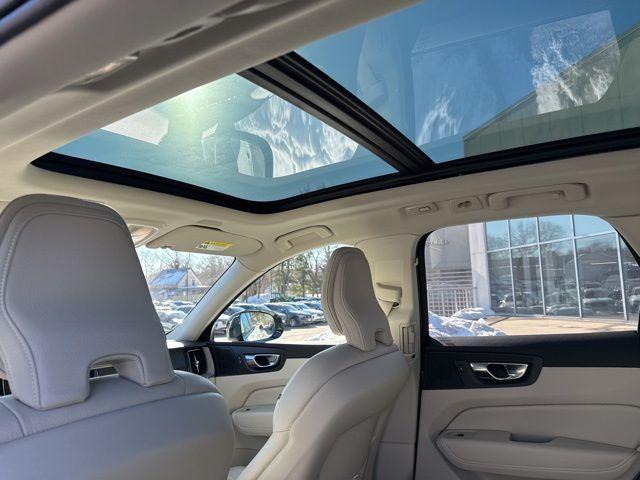 used 2023 Volvo XC60 Recharge Plug-In Hybrid car, priced at $39,845