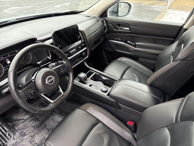 used 2025 Nissan Pathfinder car, priced at $36,288