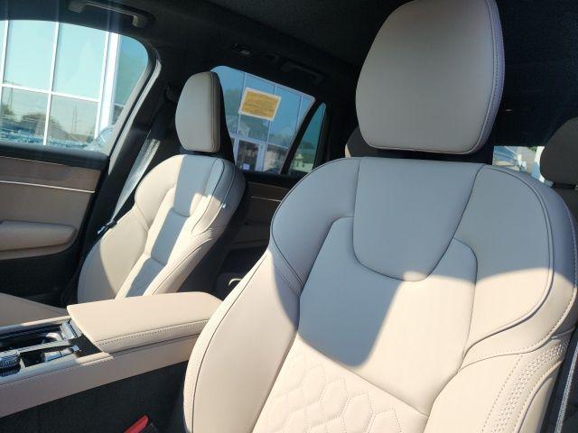 new 2026 Volvo XC90 car, priced at $72,210