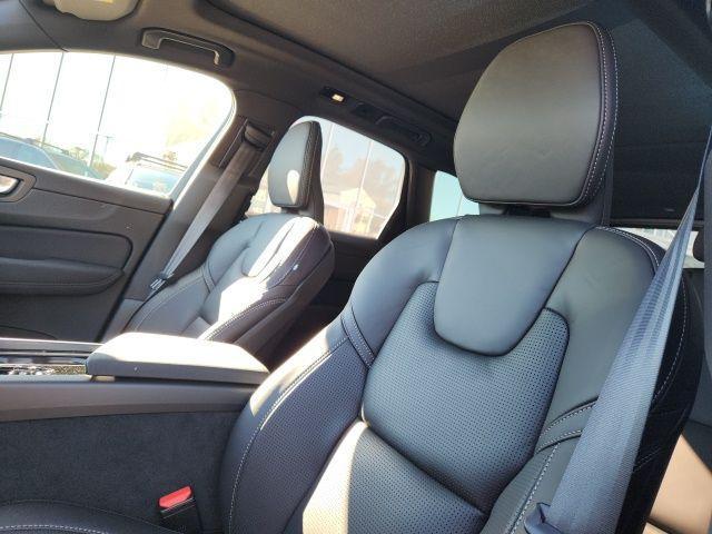 new 2026 Volvo XC60 car, priced at $63,275