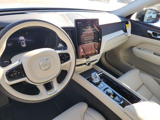 new 2026 Volvo XC60 car, priced at $64,160