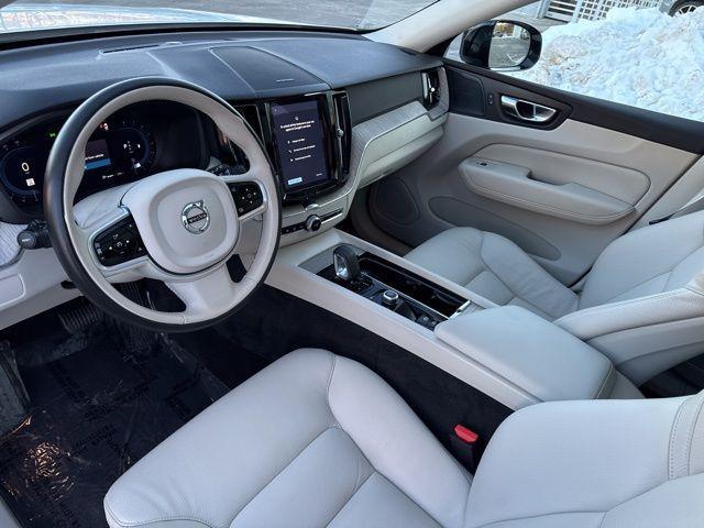 used 2023 Volvo XC60 car, priced at $31,500