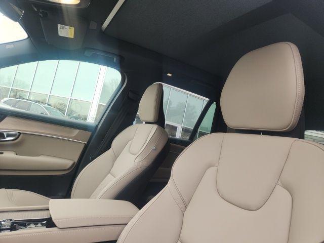 new 2026 Volvo XC90 car, priced at $71,825