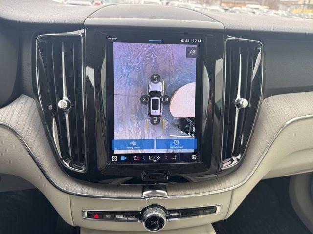 used 2023 Volvo XC60 car, priced at $34,900