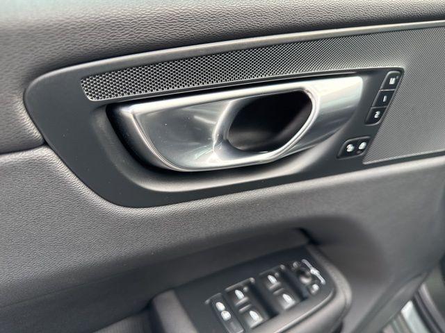 new 2026 Volvo XC60 car, priced at $50,000