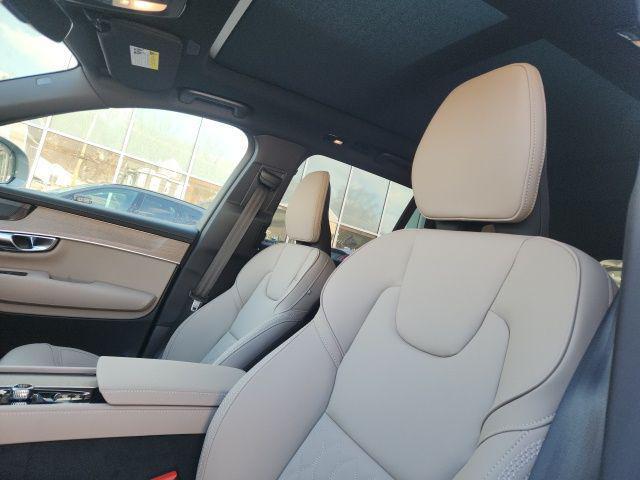 new 2026 Volvo XC90 car, priced at $68,875