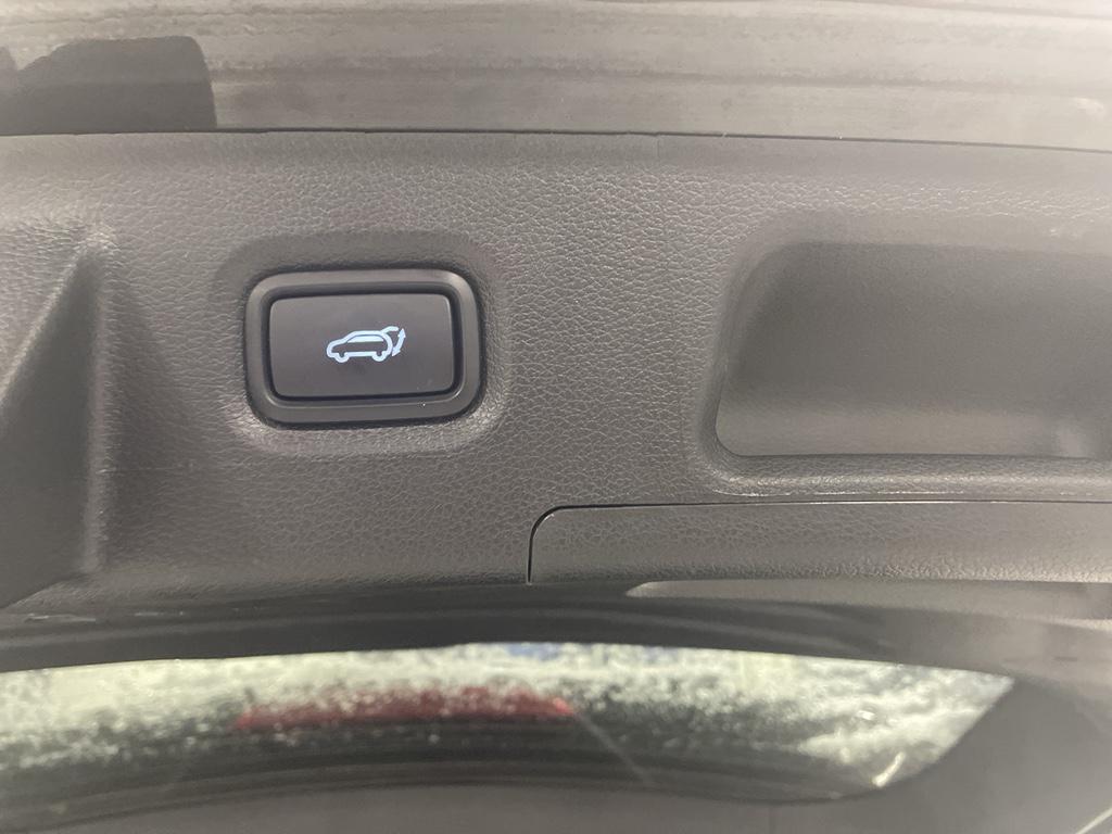 used 2023 Hyundai Santa Fe car, priced at $21,995