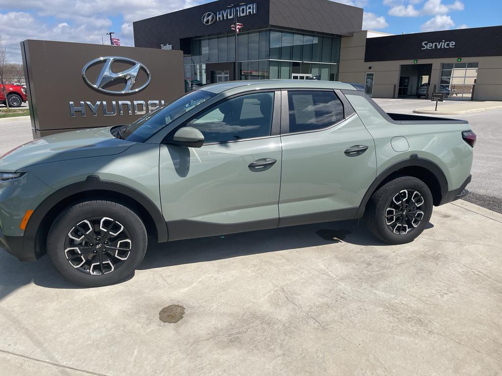 used 2024 Hyundai SANTA CRUZ car, priced at $26,995