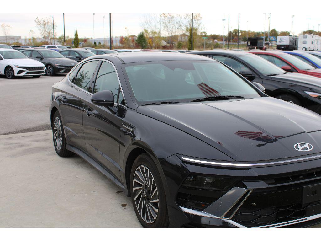 used 2024 Hyundai Sonata Hybrid car, priced at $22,995