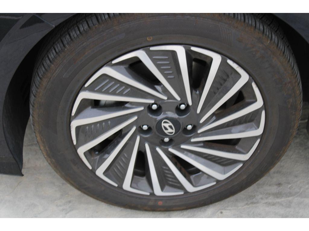 used 2024 Hyundai Sonata Hybrid car, priced at $22,995