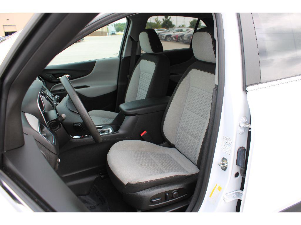 used 2023 Chevrolet Equinox car, priced at $18,995