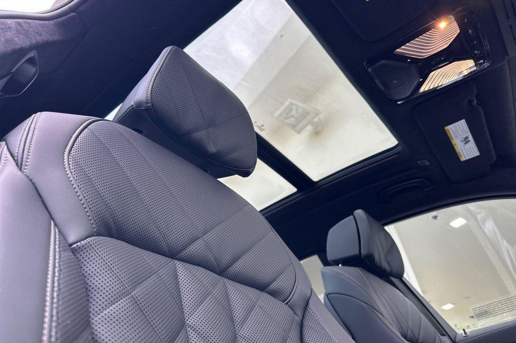 new 2026 BMW X7 car, priced at $98,165