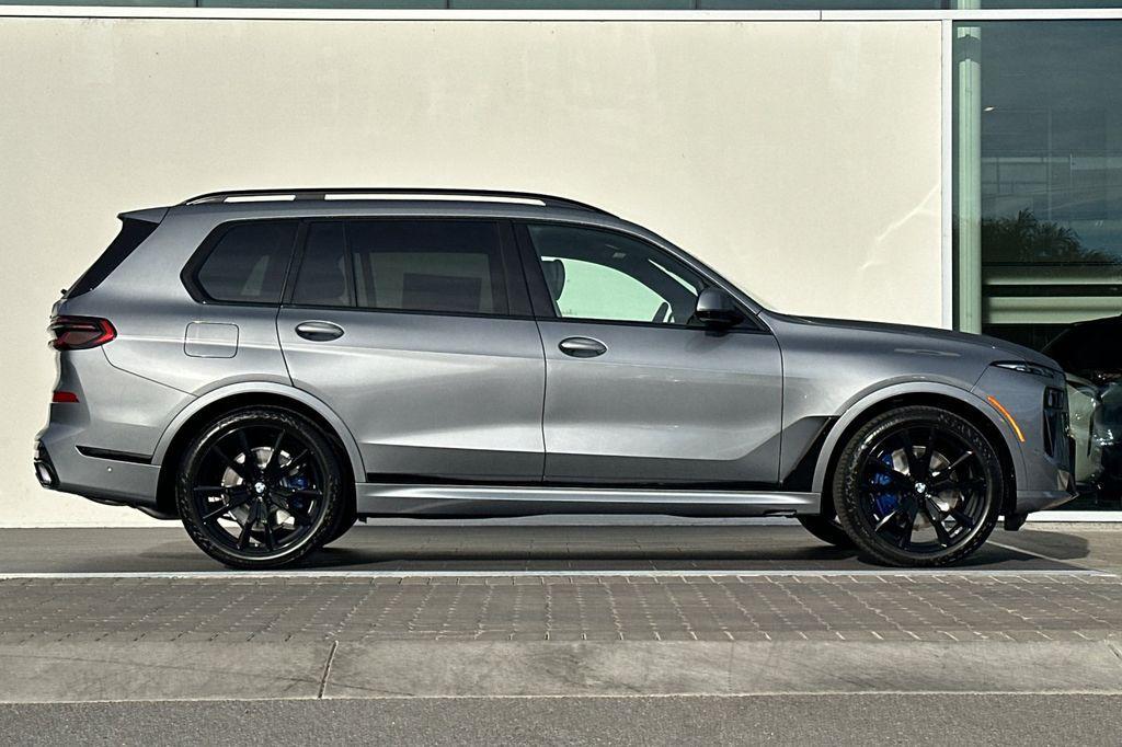 new 2026 BMW X7 car, priced at $98,165