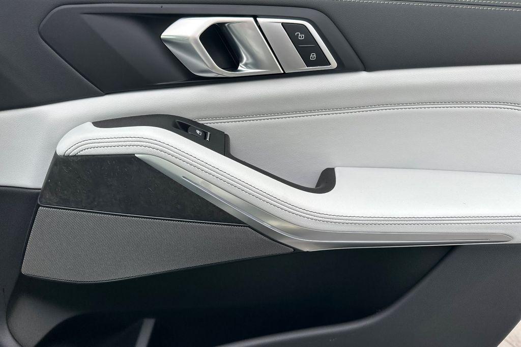 new 2026 BMW X5 PHEV car, priced at $81,700