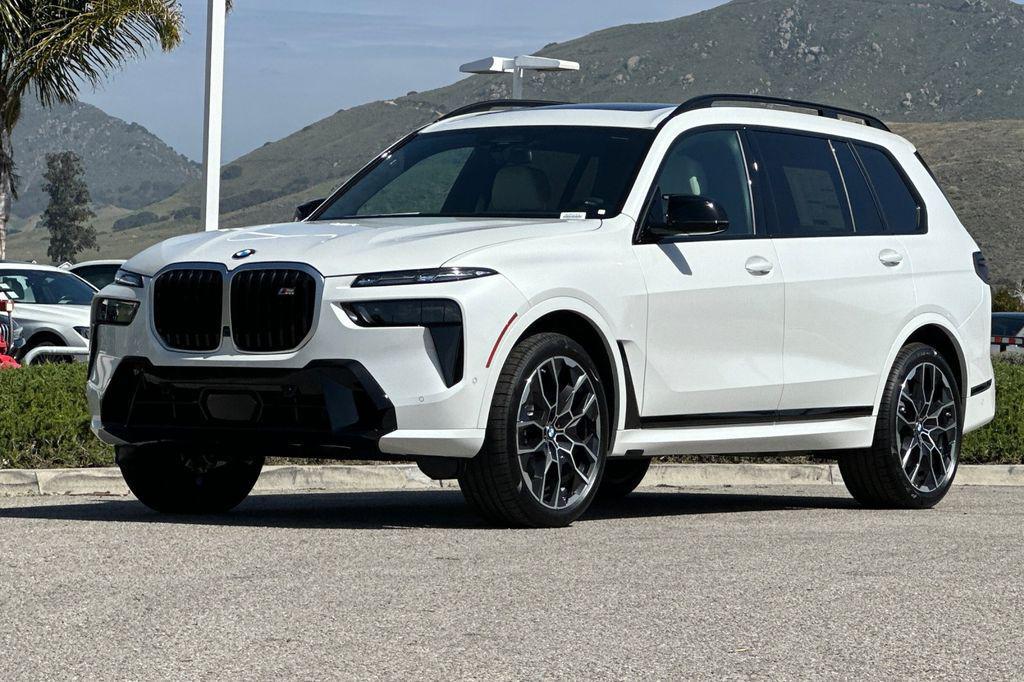 new 2026 BMW X7 car, priced at $131,305