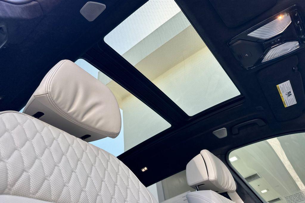 new 2026 BMW X7 car, priced at $131,305