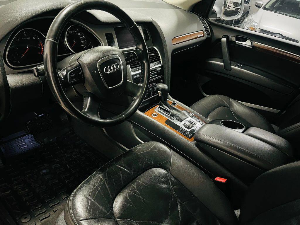 used 2010 Audi Q7 car, priced at $6,200