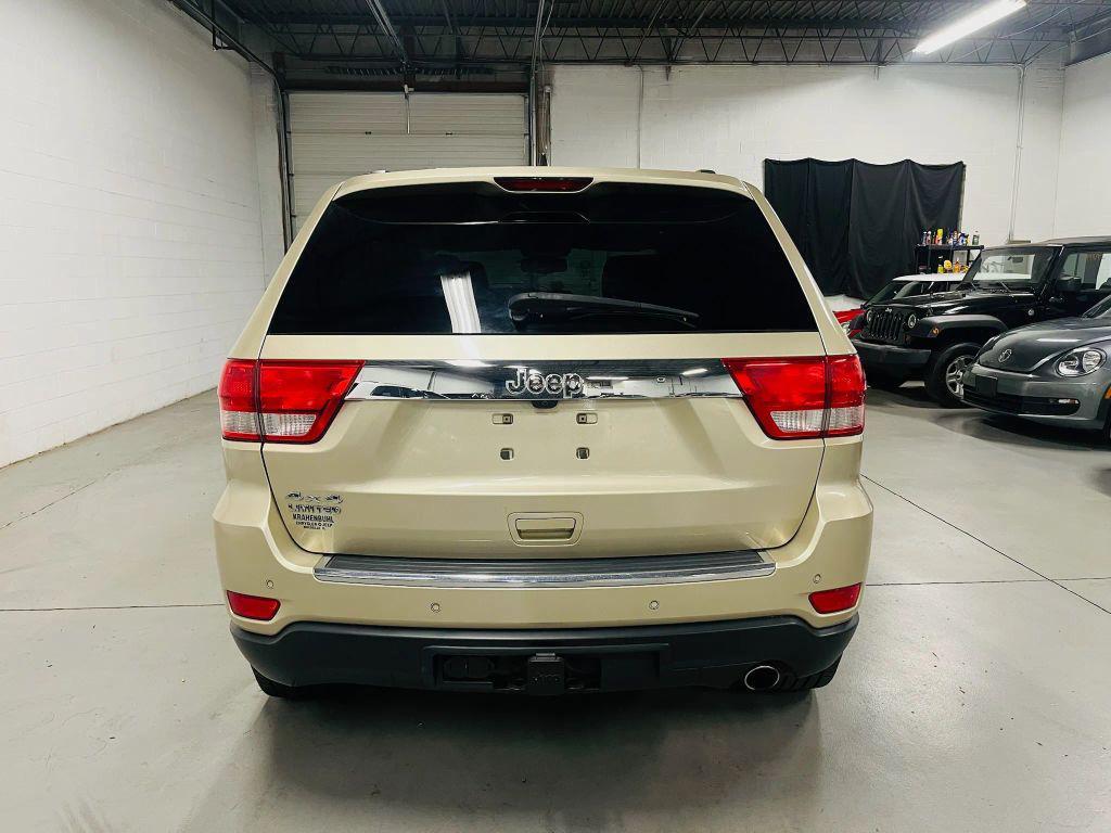 used 2011 Jeep Grand Cherokee car, priced at $9,500