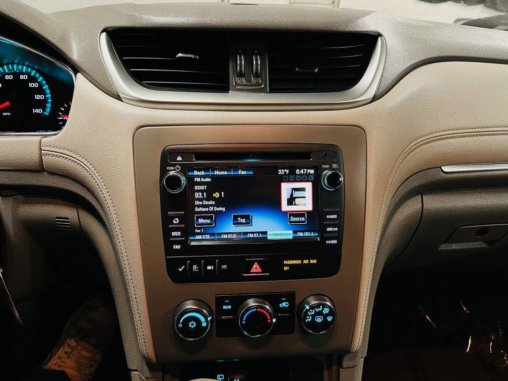 used 2014 Chevrolet Traverse car, priced at $8,500
