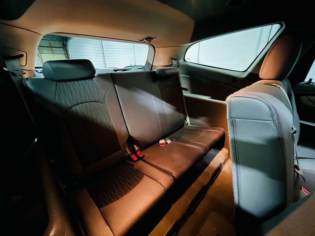 used 2014 Chevrolet Traverse car, priced at $8,500