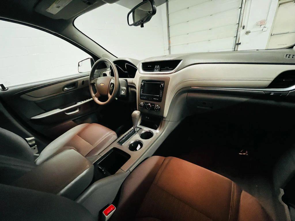 used 2014 Chevrolet Traverse car, priced at $8,500