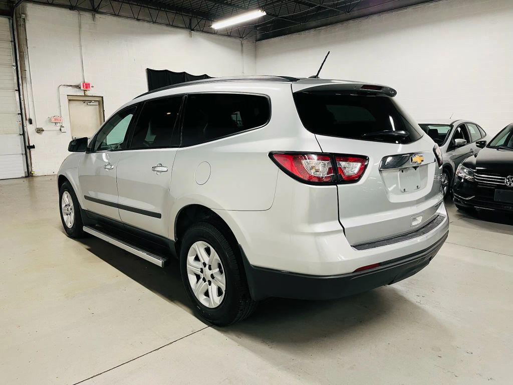 used 2014 Chevrolet Traverse car, priced at $8,500