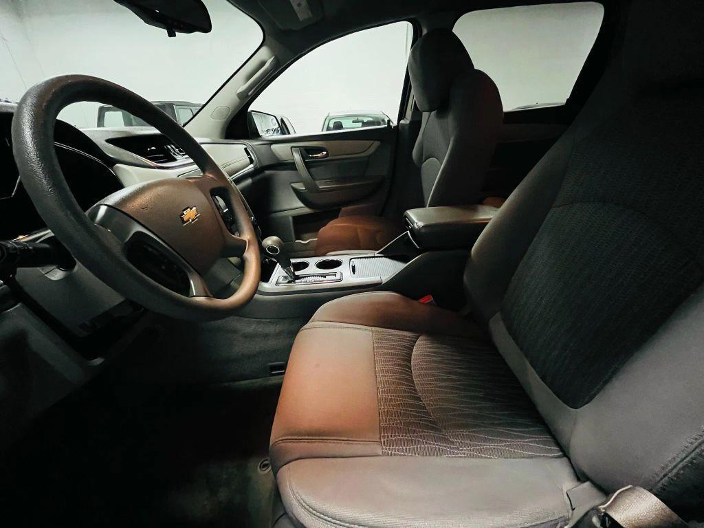 used 2014 Chevrolet Traverse car, priced at $8,500