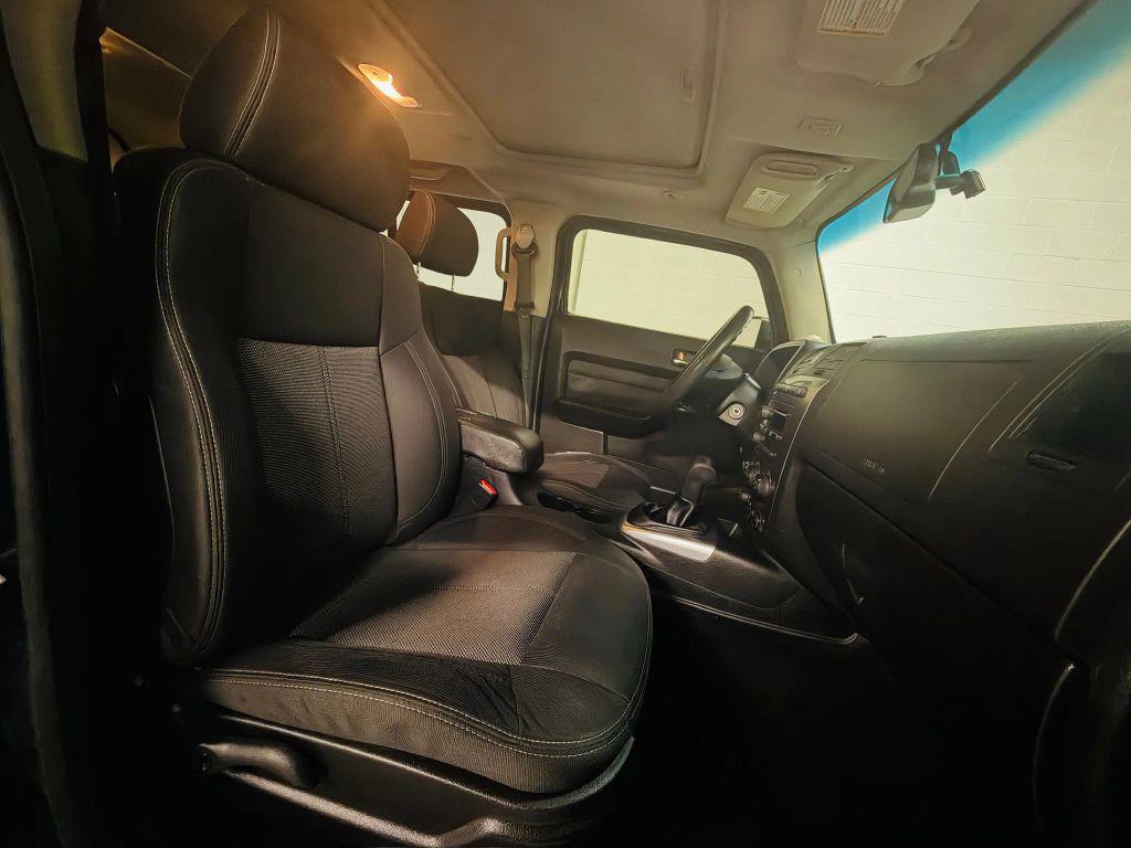 used 2007 Hummer H3 car, priced at $7,995