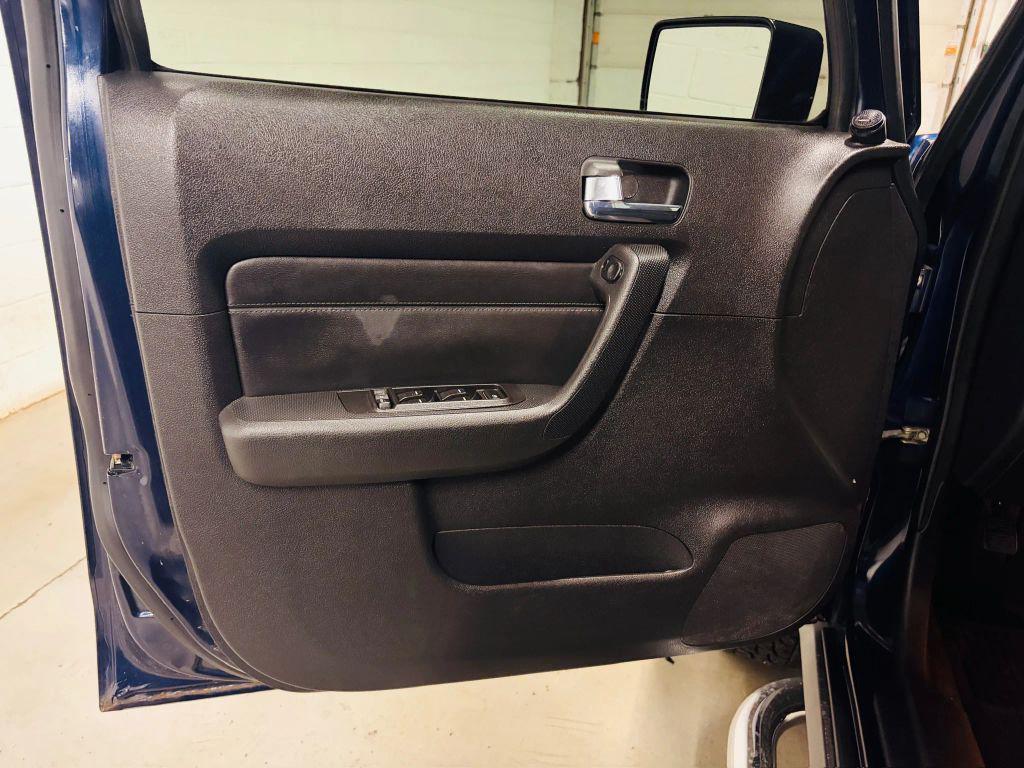 used 2007 Hummer H3 car, priced at $7,995