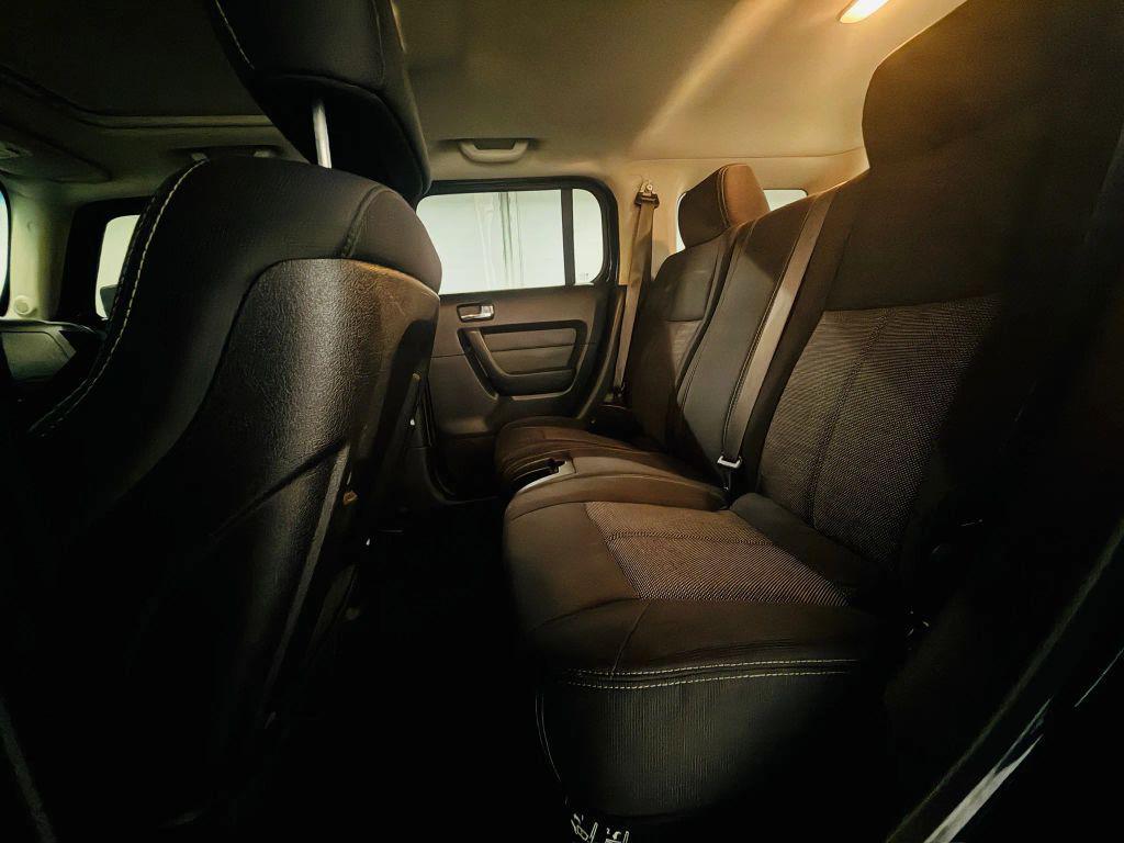 used 2007 Hummer H3 car, priced at $7,995