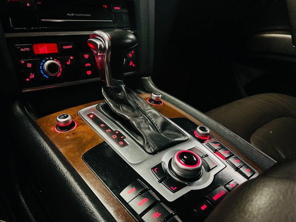 used 2013 Audi Q7 car, priced at $8,500
