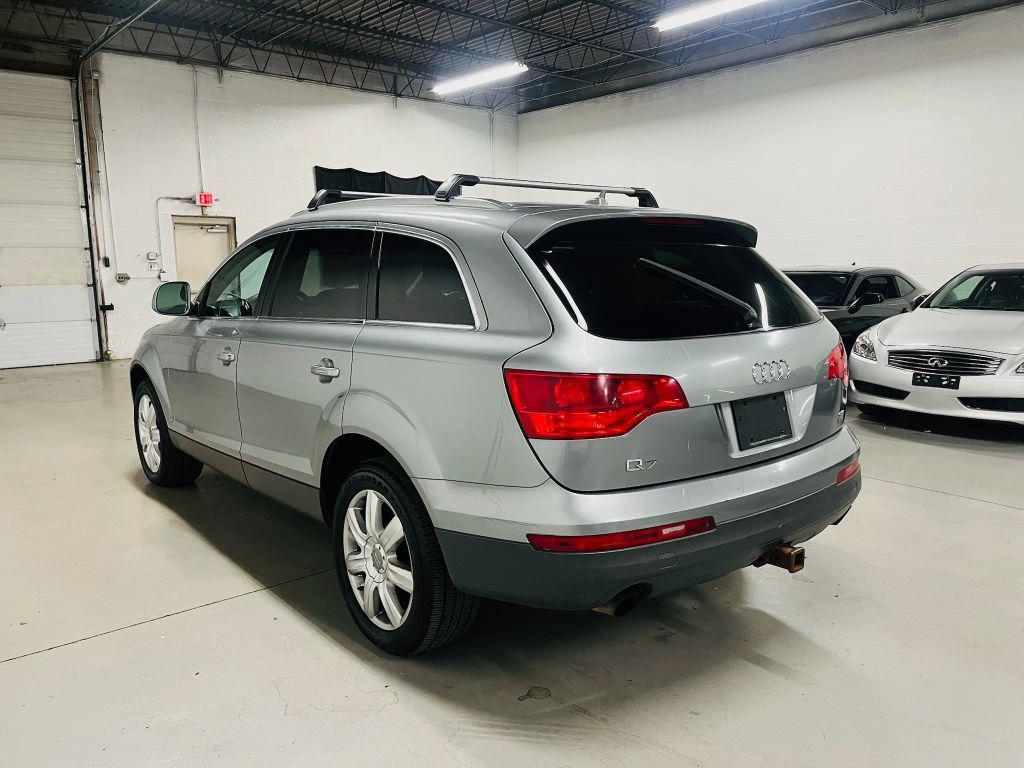 used 2007 Audi Q7 car, priced at $5,900