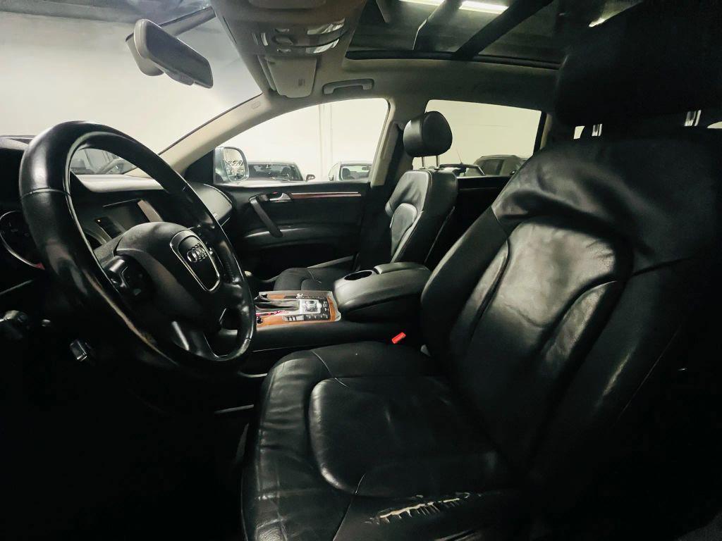 used 2007 Audi Q7 car, priced at $5,900