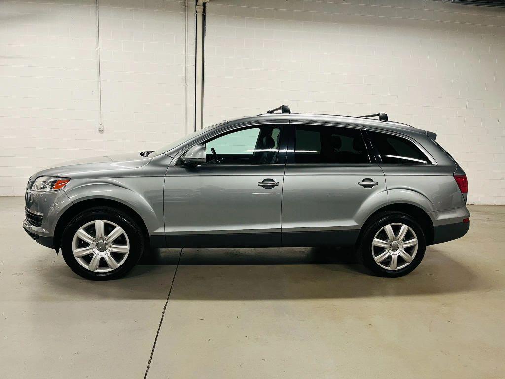 used 2007 Audi Q7 car, priced at $5,900