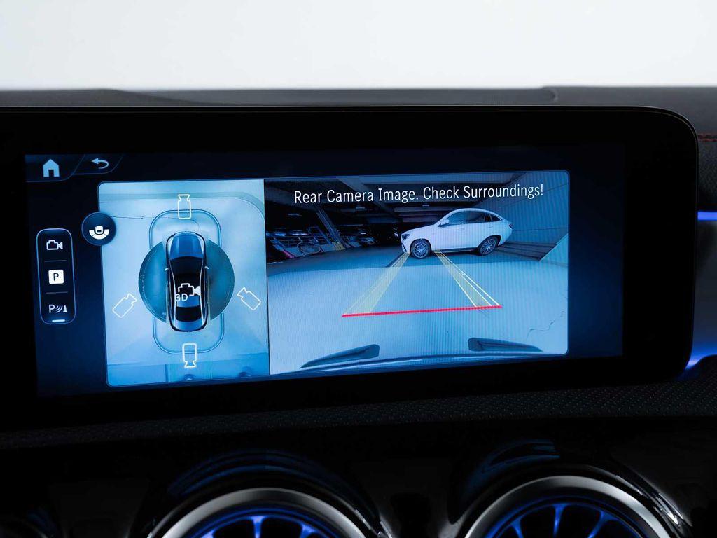 Mercedes-Benz CLA view 25