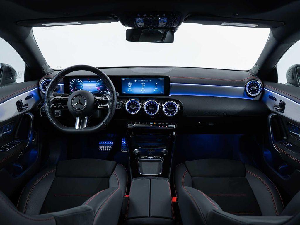 Mercedes-Benz CLA view 20