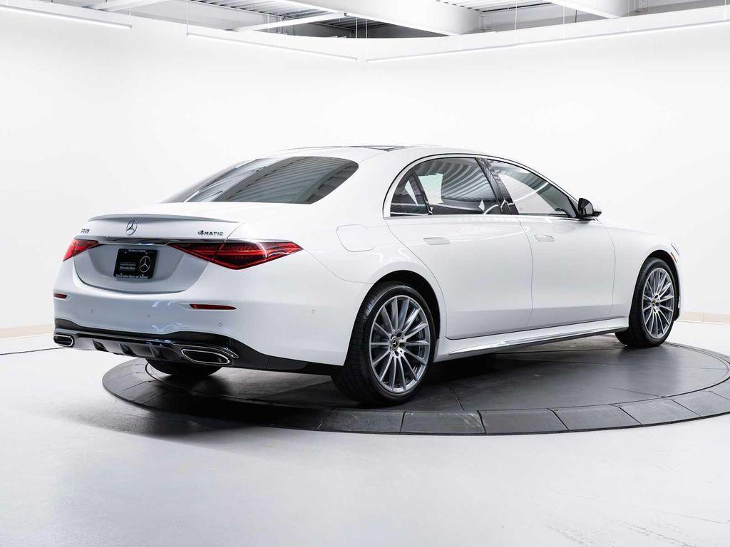 Mercedes-Benz S-Class view 11