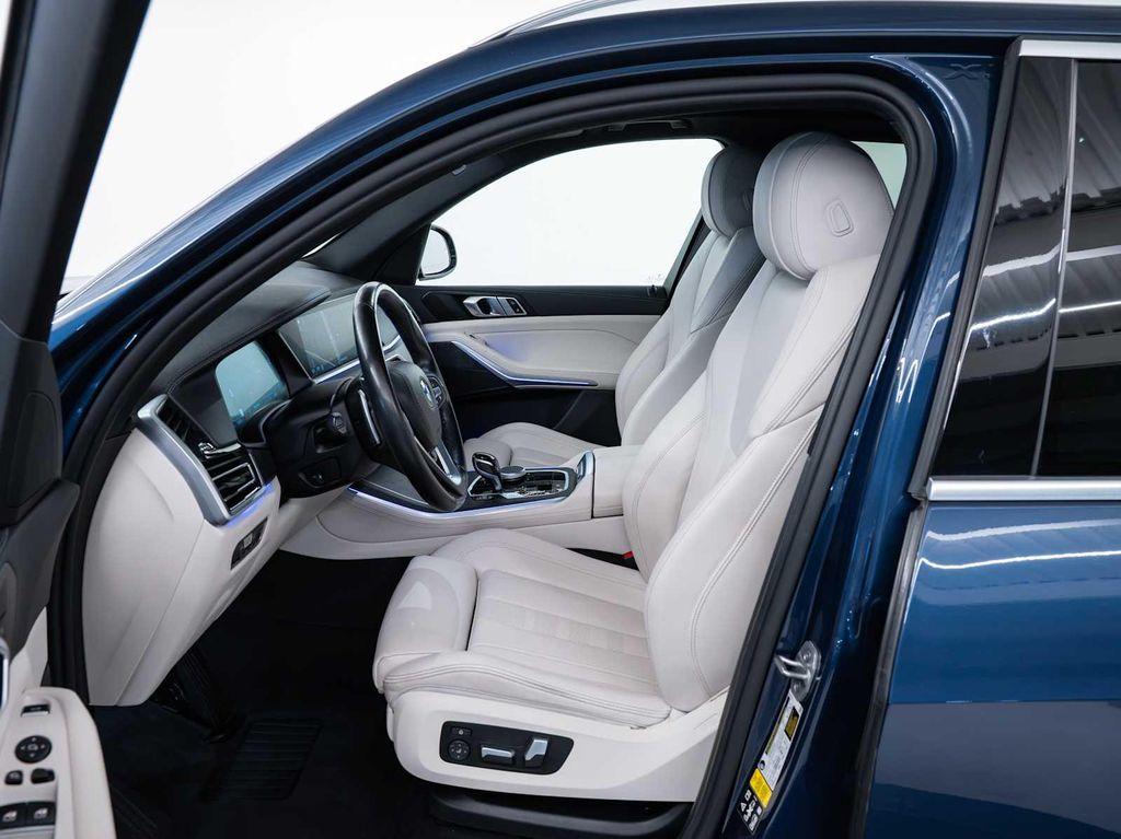 BMW X5 view 12