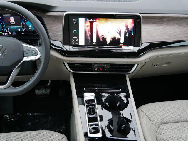 new 2026 Volkswagen Atlas car, priced at $49,276